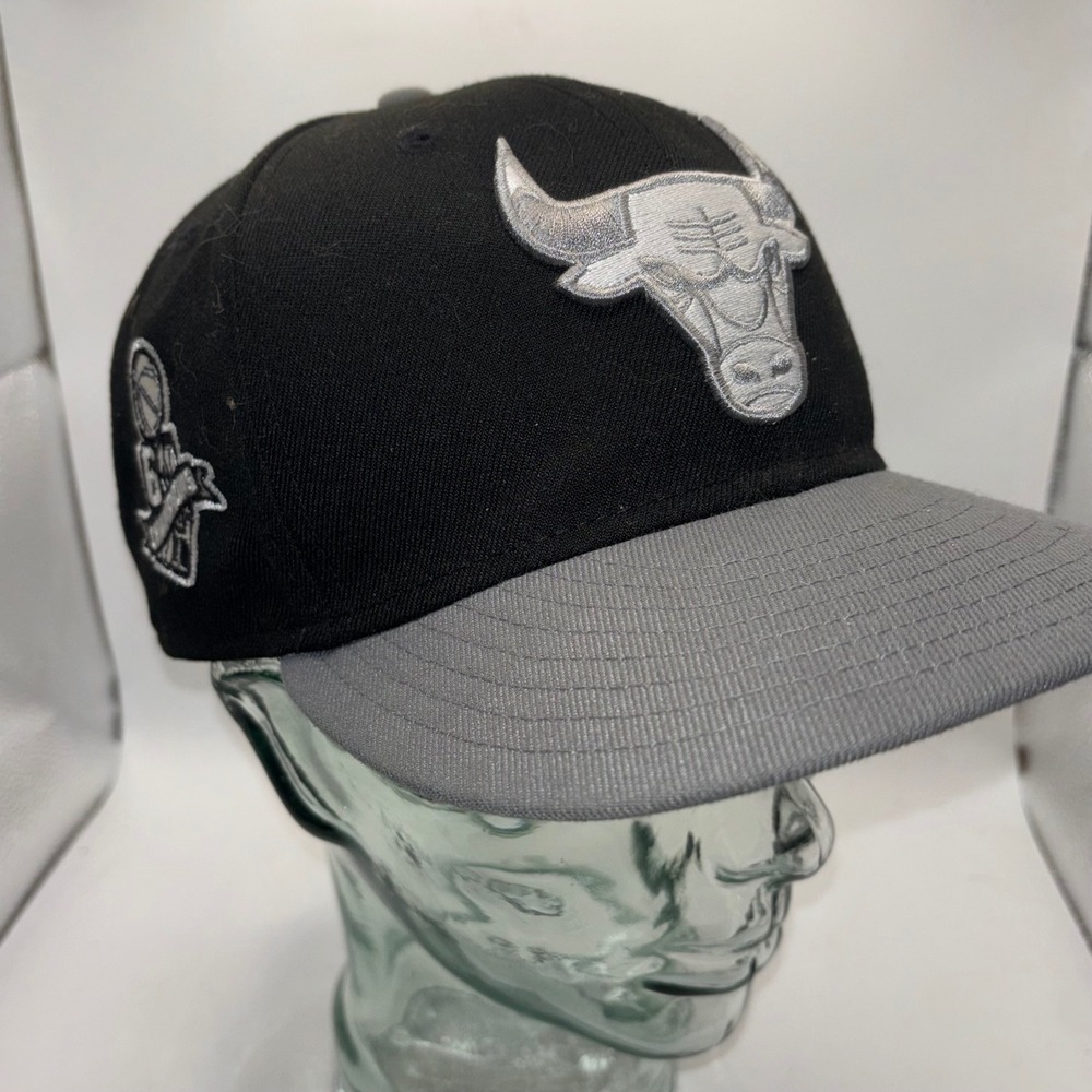 New Era Chicago Bulls 9FIFTY Snapback Hat Black Grey 6X Champions Side Patch NBA